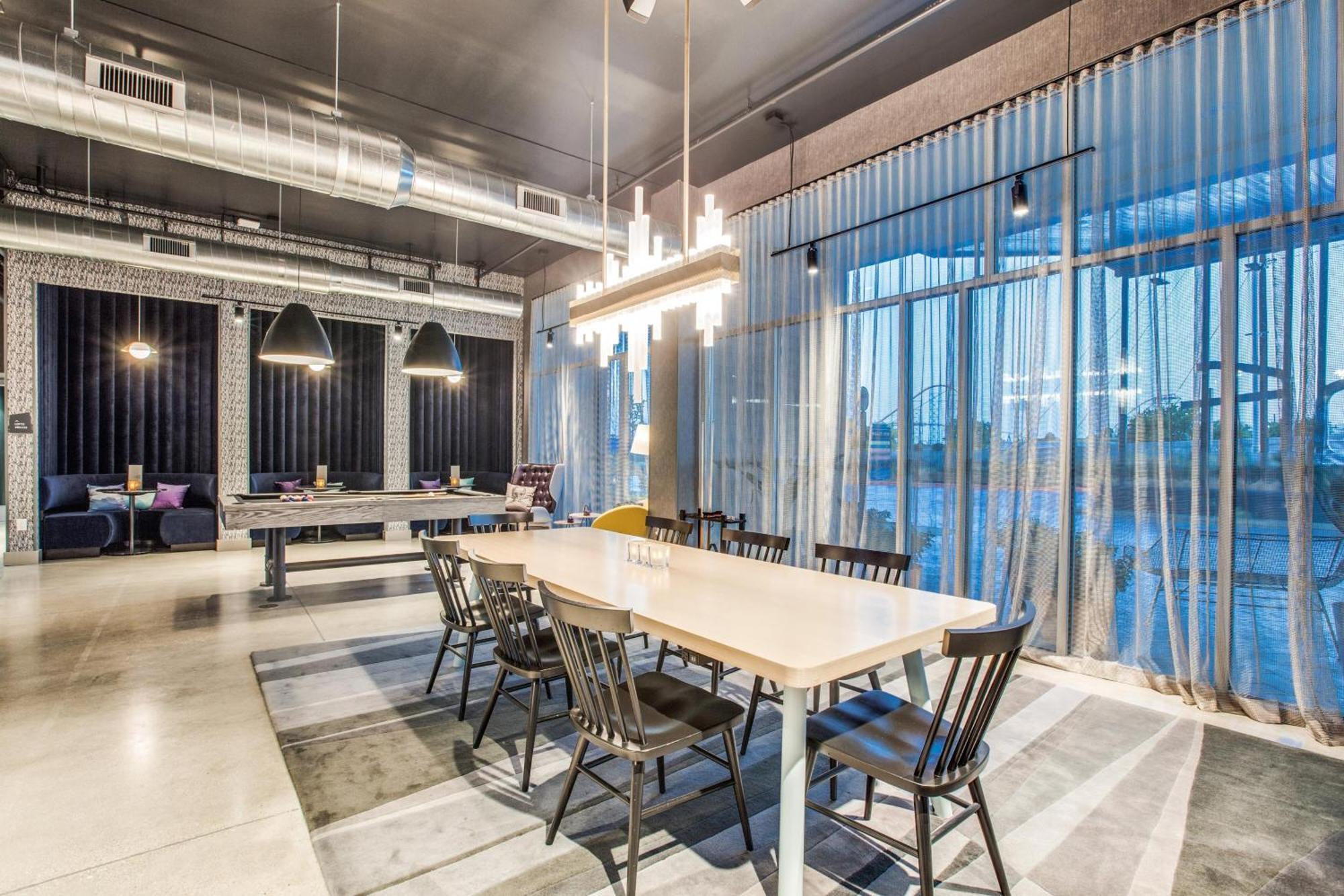 Aloft Dallas Arlington Entertainment District Ngoại thất bức ảnh